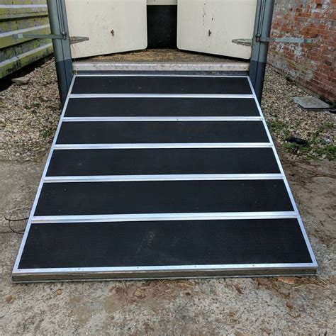 electric ramp for horse box|rubber matting for horseboxes.